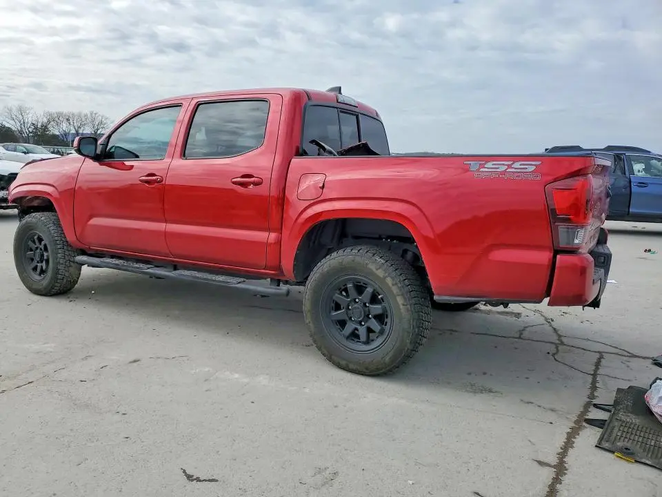 2023 TOYOTA TACOMA SR V6  