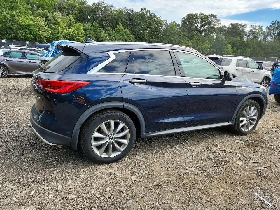 2019 INFINITI QX50 LUXE  