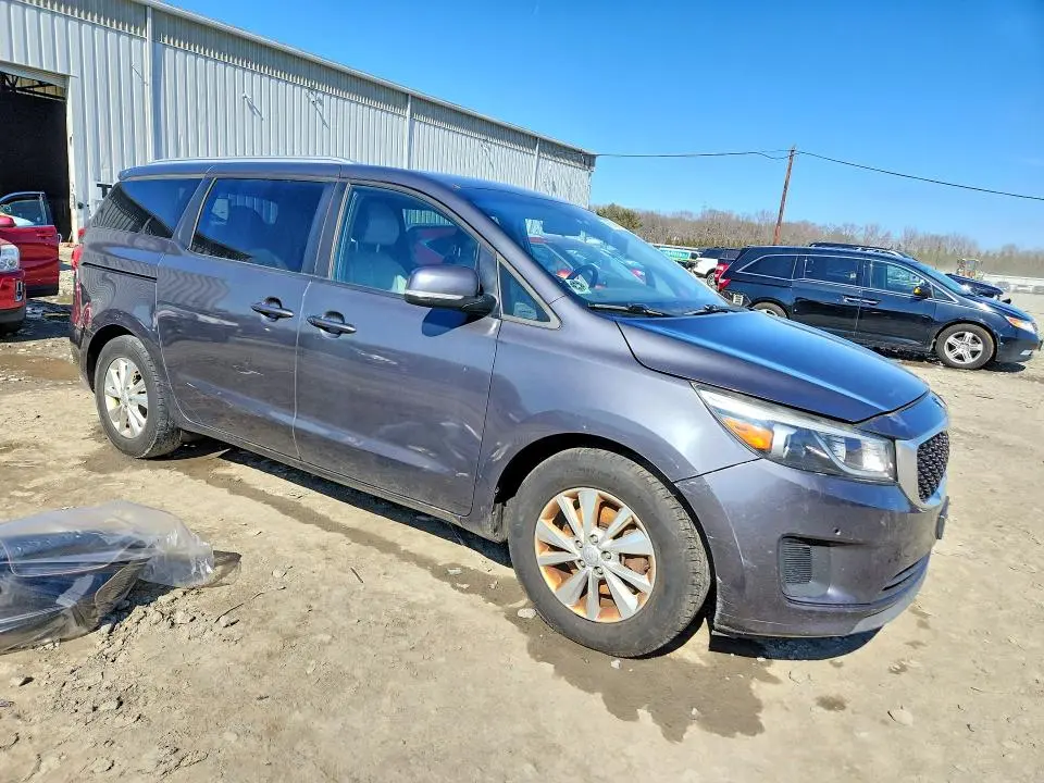 2017 KIA SEDONA LX  