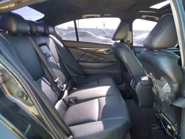 2018 INFINITI Q50 LUXE