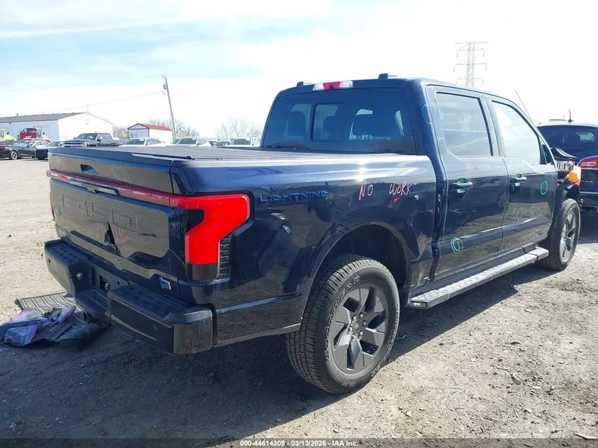 2023 FORD F-150 LIGHTNING LARIAT