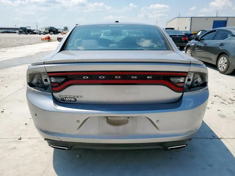 2015 DODGE CHARGER SE  