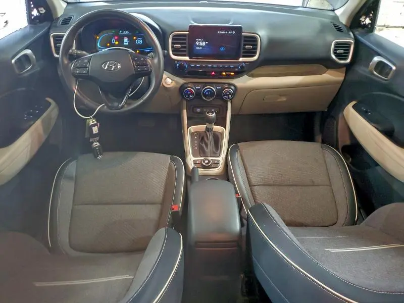 2023 HYUNDAI VENUE SEL  