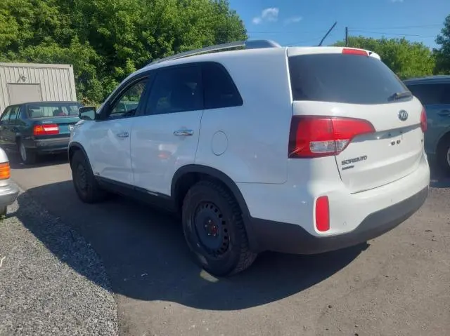 2015 KIA SORENTO LX  