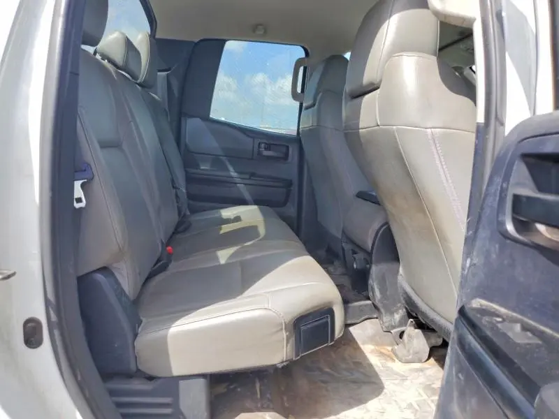 2015 TOYOTA TUNDRA SR  