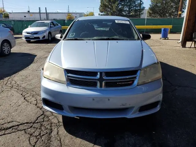 2013 DODGE AVENGER SE  