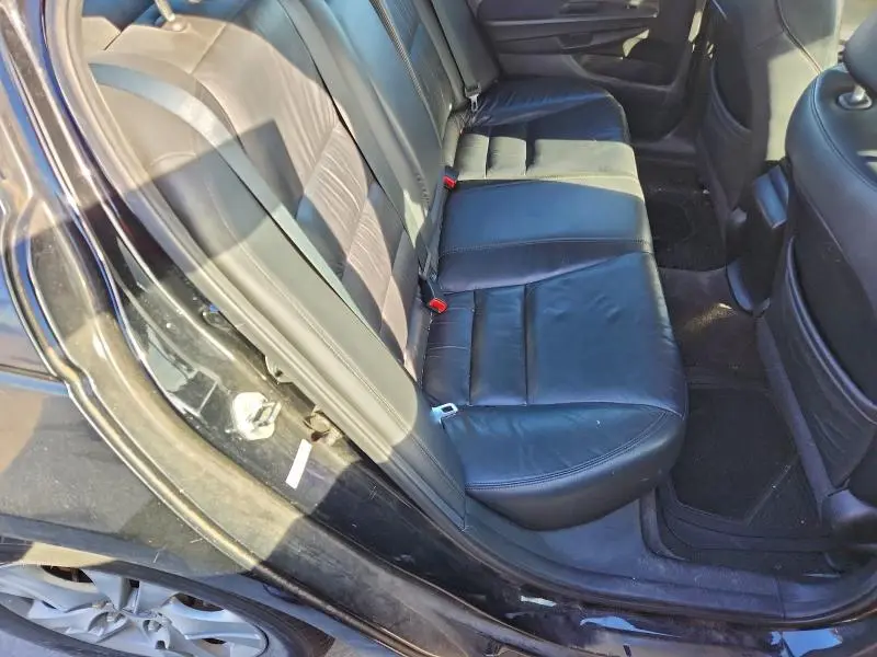 2011 HONDA ACCORD SE  