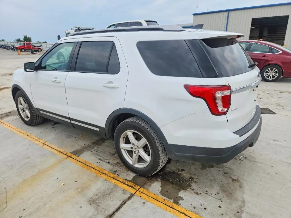 2019 FORD EXPLORER XLT  
