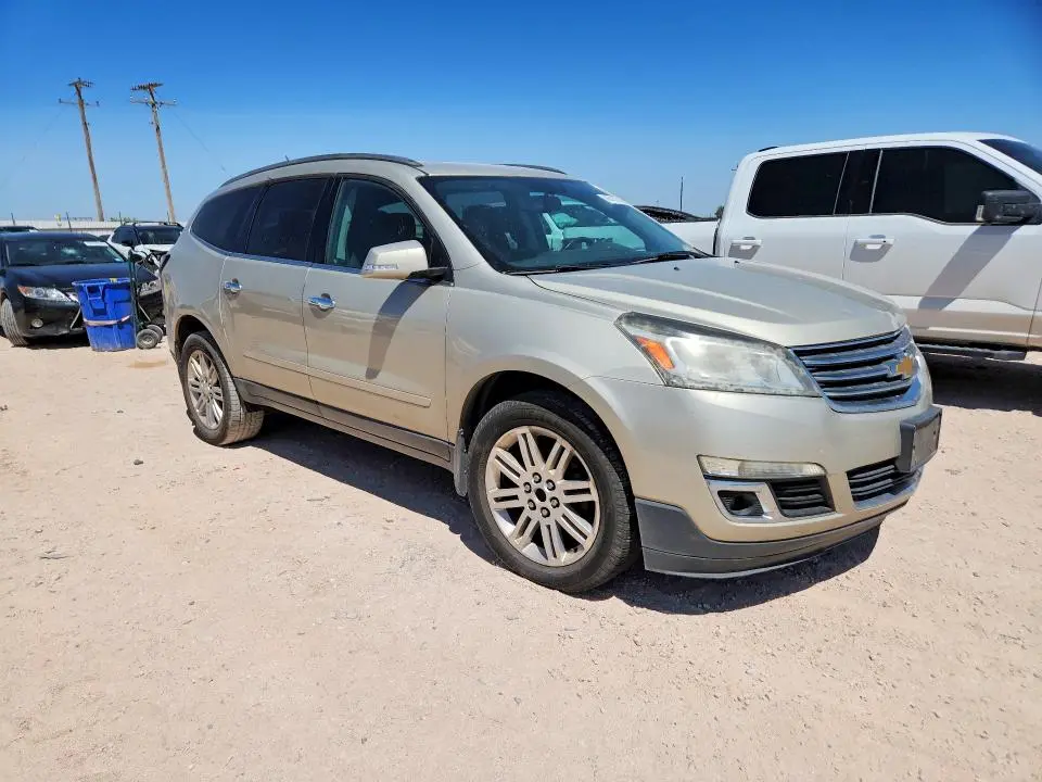 2014 CHEVROLET TRAVERSE LT  