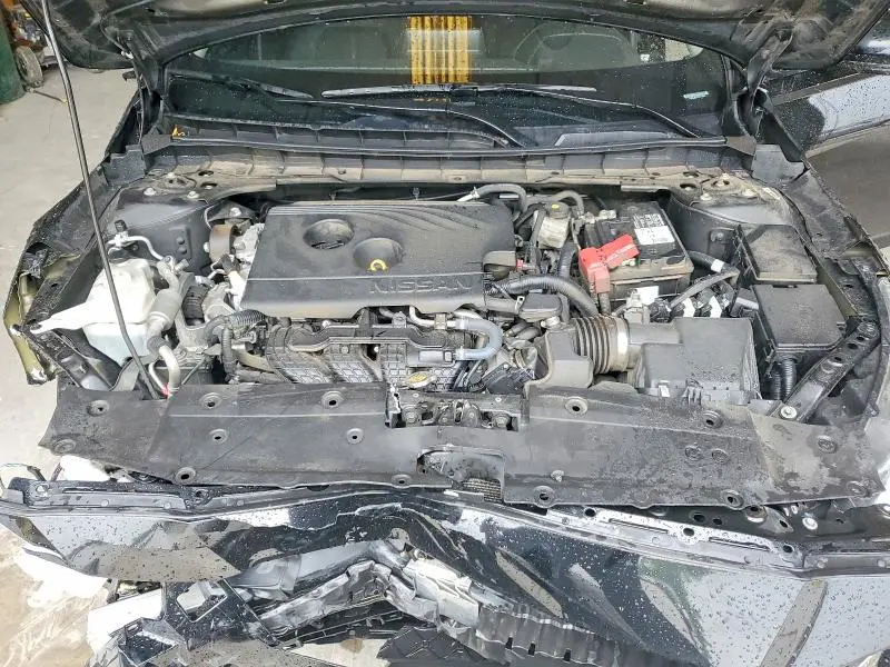 2019 NISSAN ALTIMA SR  