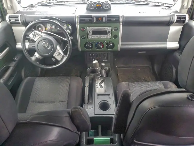 2014 TOYOTA FJ CRUISER   