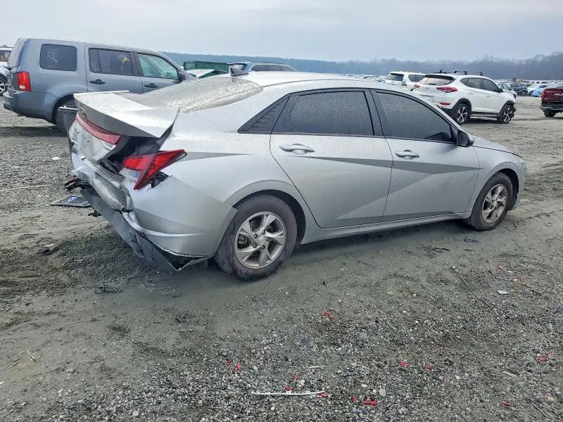 2021 HYUNDAI ELANTRA SE  