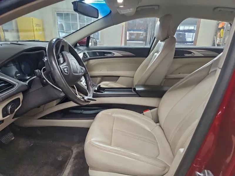 2017 LINCOLN MKZ PREMIERE  