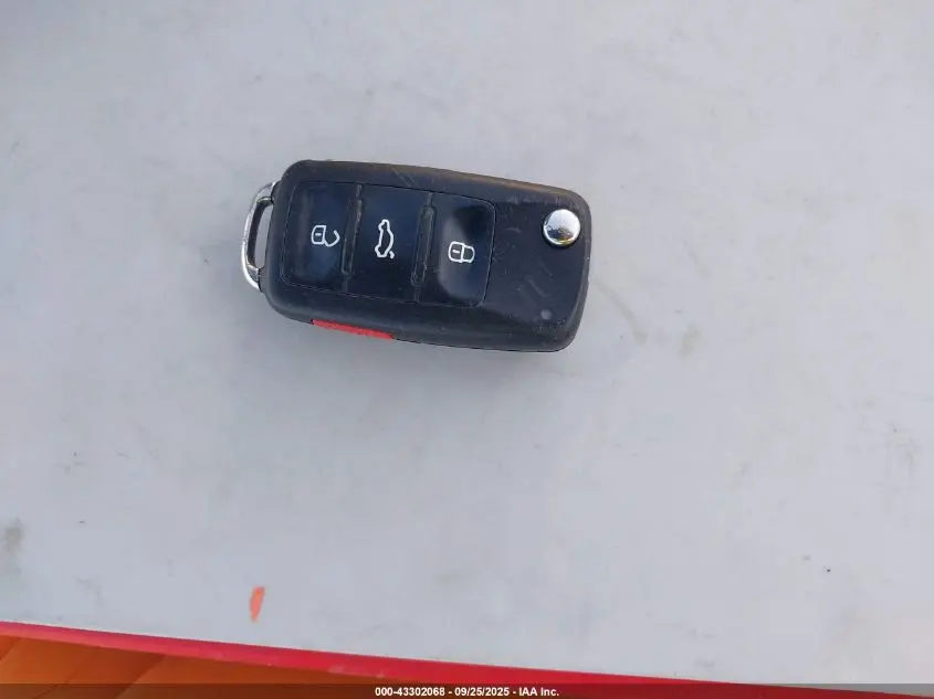 2016 VOLKSWAGEN TIGUAN SE