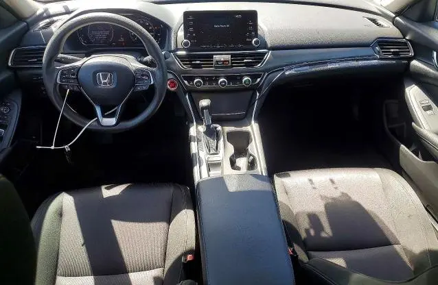 2019 HONDA ACCORD LX  