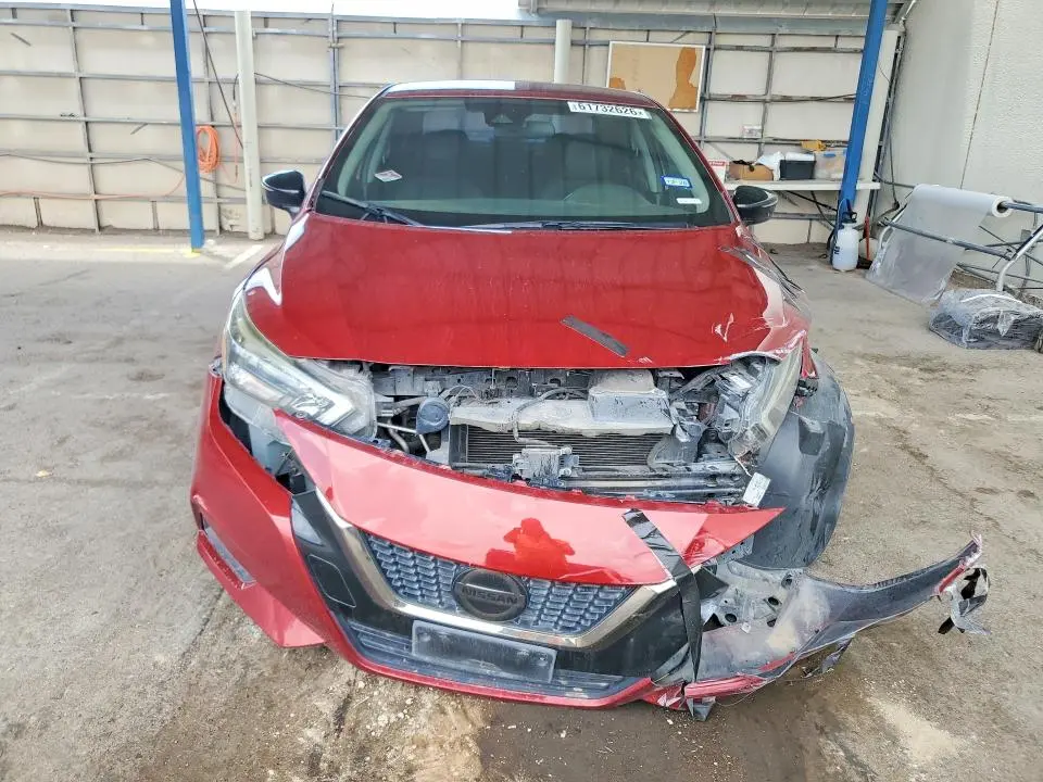 2020 NISSAN VERSA SR  