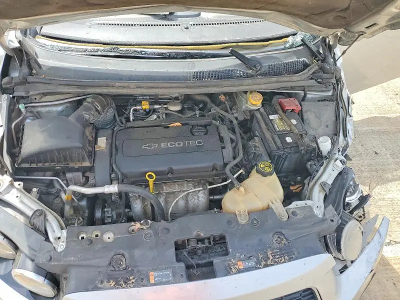 2014 CHEVROLET SONIC LT  