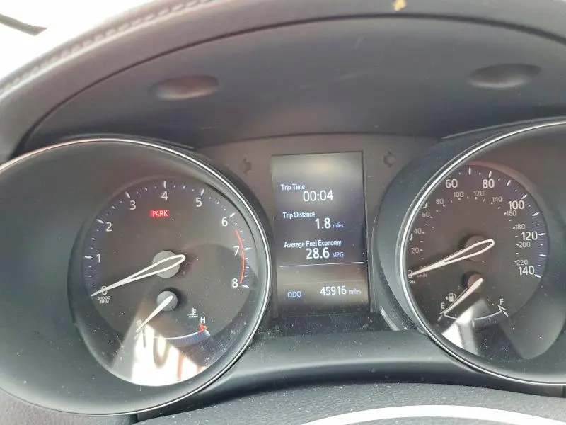 2019 TOYOTA C-HR XLE  