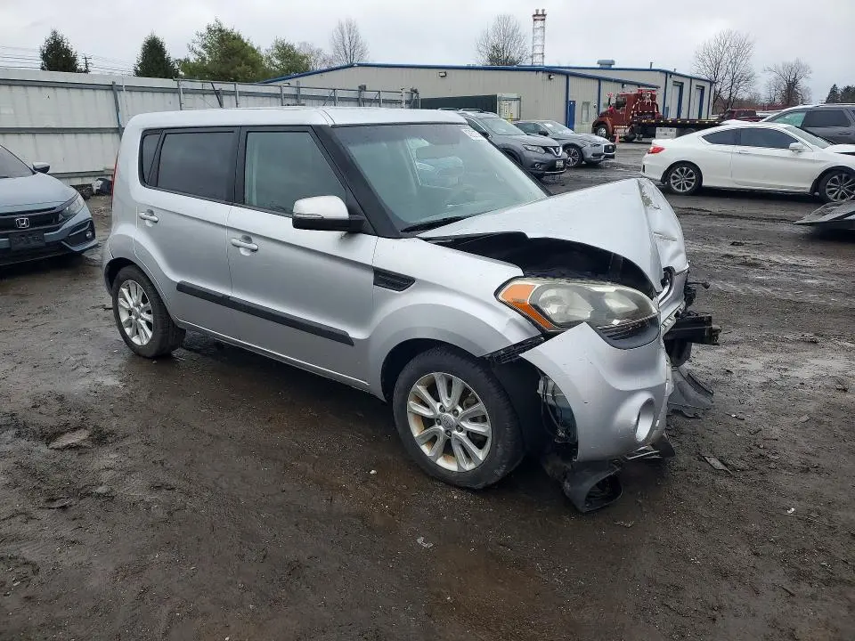 2012 KIA SOUL +  