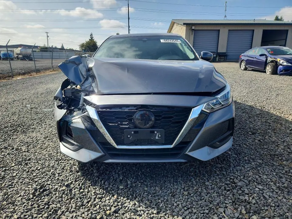 2022 NISSAN SENTRA SV  