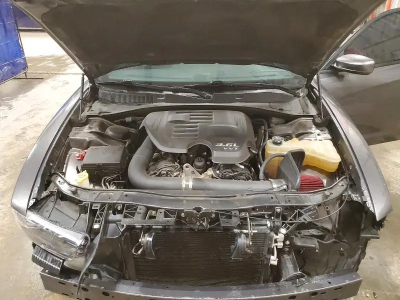 2014 DODGE CHARGER SE  