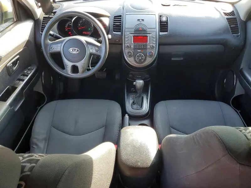 2011 KIA SOUL +  