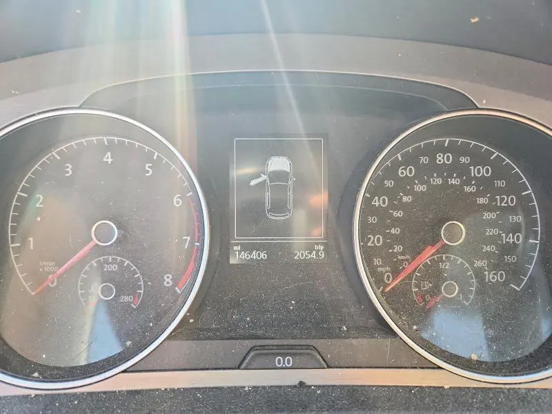 2016 VOLKSWAGEN GOLF   