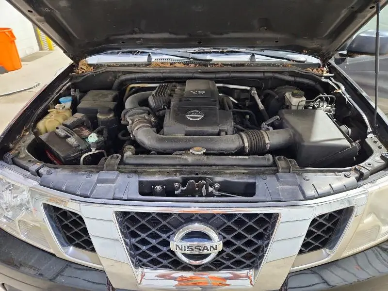 2013 NISSAN FRONTIER S  