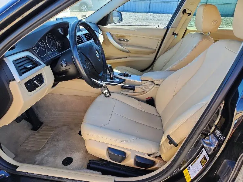 2013 BMW 320 I  