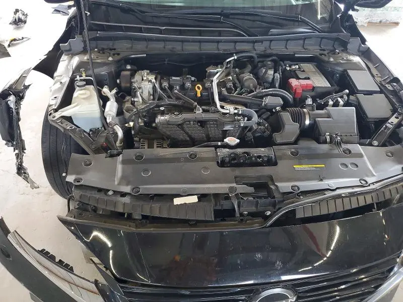 2024 NISSAN ALTIMA SV  