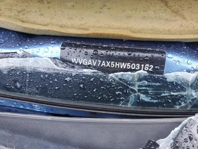 2017 VOLKSWAGEN TIGUAN S  