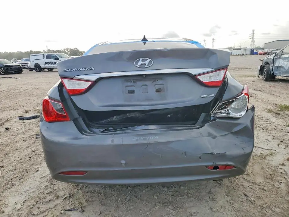 2013 HYUNDAI SONATA LIMITED  