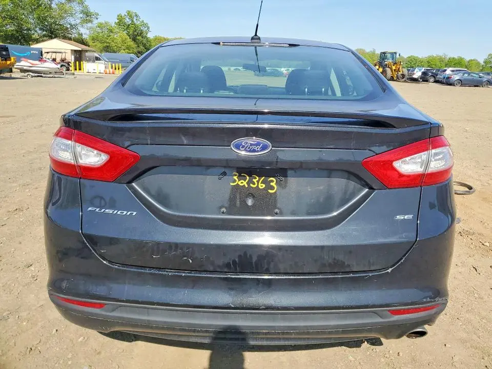 2013 FORD FUSION SE  