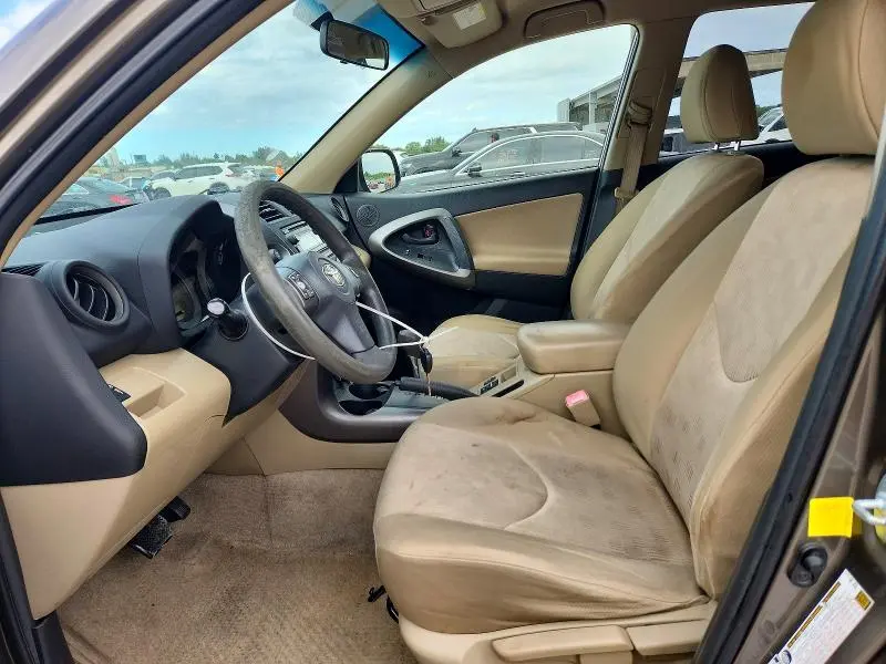 2012 TOYOTA RAV4 BASE  