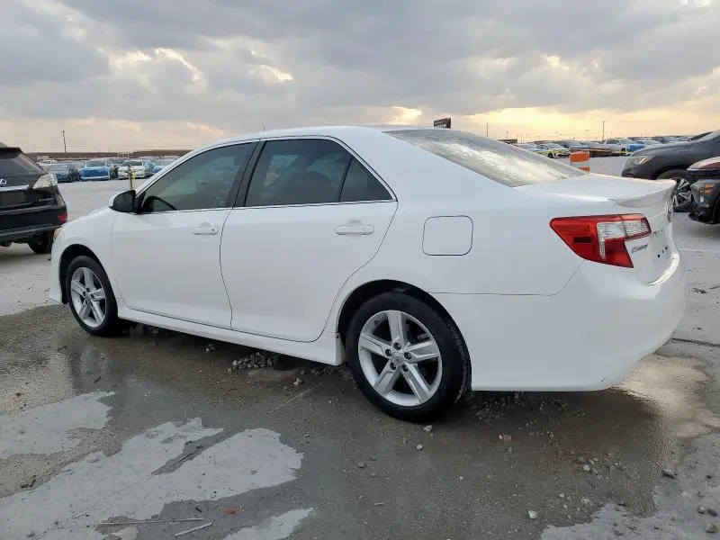 2014 TOYOTA CAMRY L  