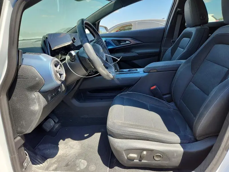 2024 CHEVROLET EQUINOX 2LT  