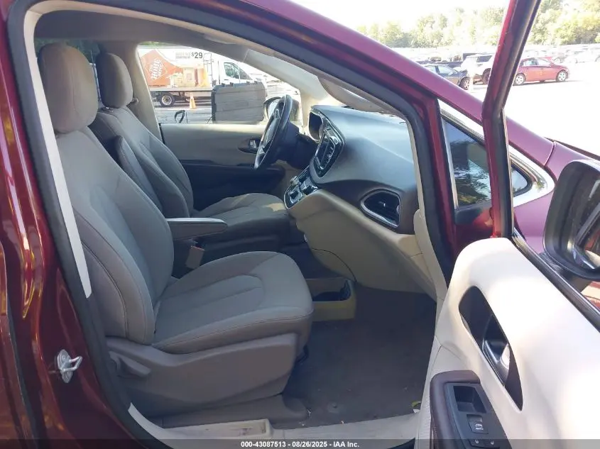 2018 CHRYSLER PACIFICA TOURING