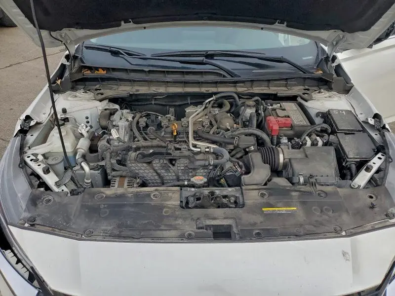 2024 NISSAN ALTIMA SV  