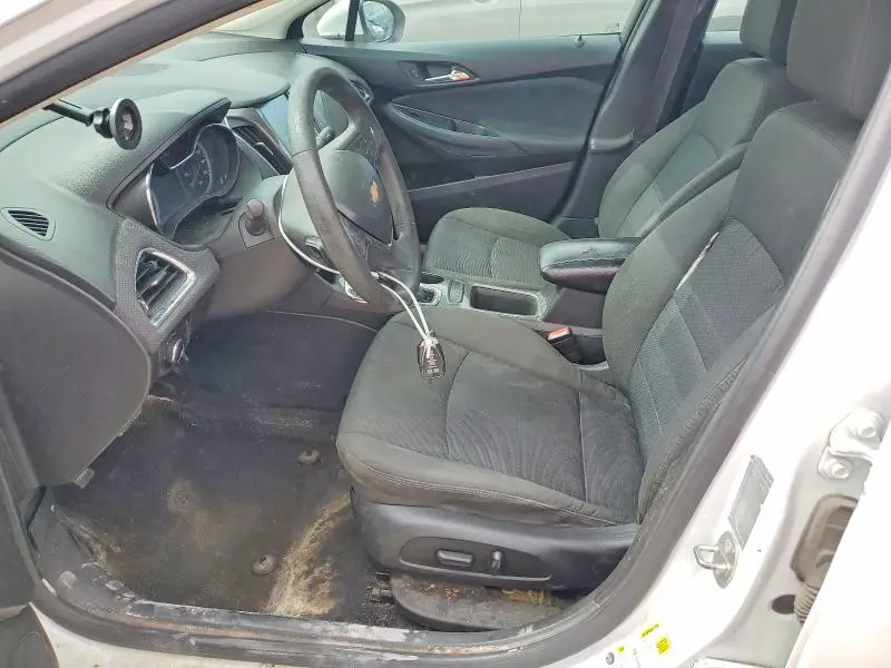 2016 CHEVROLET CRUZE LT  