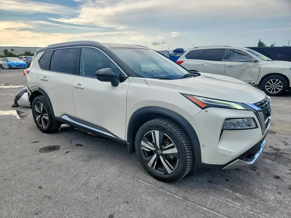 2021 NISSAN ROGUE PLATINUM  