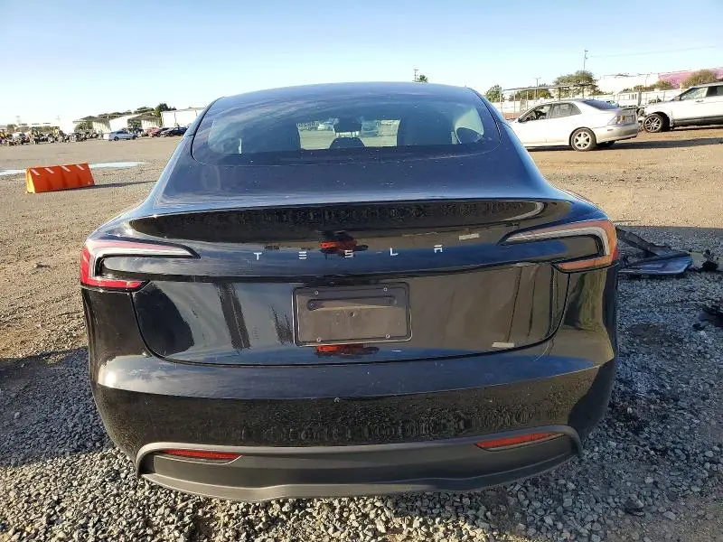 2025 TESLA MODEL 3   