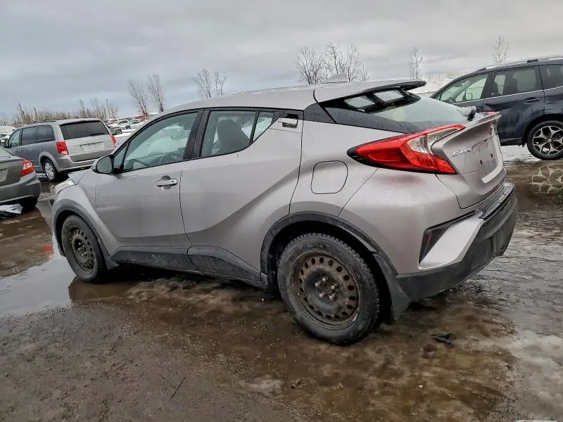 2019 TOYOTA C-HR XLE  