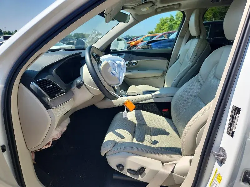 2022 VOLVO XC90 T8 RECHARGE INSCRIPTION  