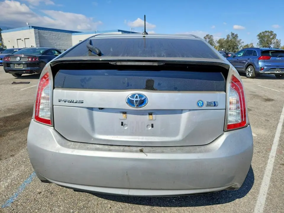 2013 TOYOTA PRIUS THREE  