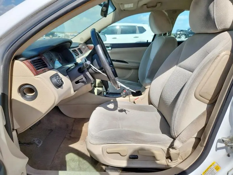 2010 CHEVROLET IMPALA LT  