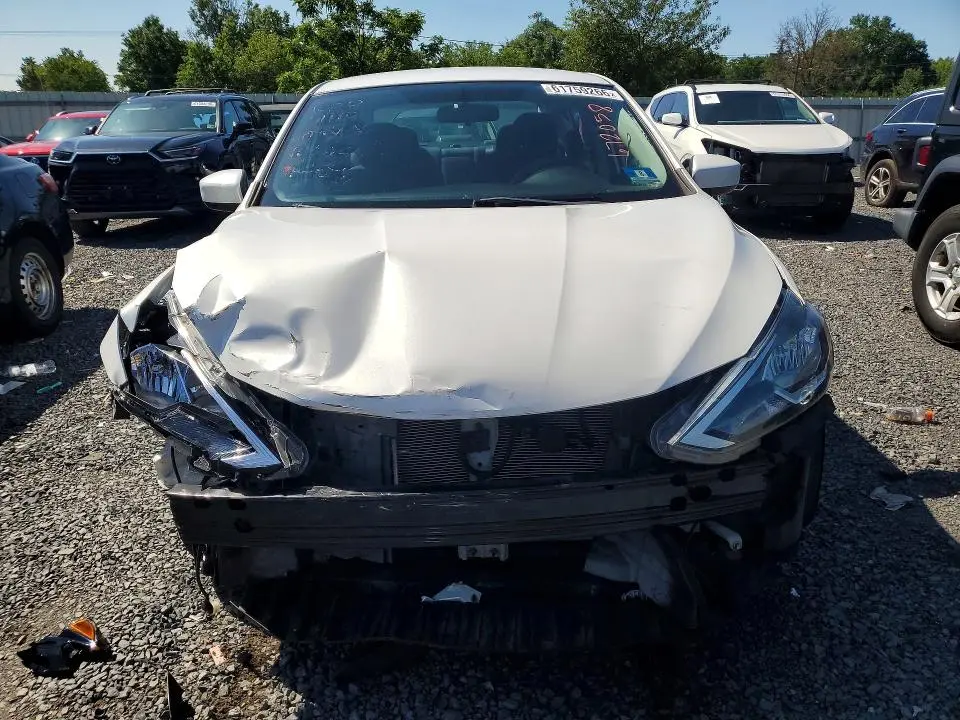 2016 NISSAN SENTRA SV  