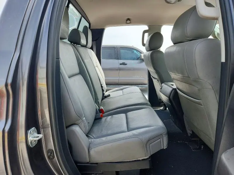 2013 TOYOTA TUNDRA GRADE  
