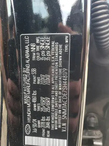 2025 HYUNDAI TUCSON SE  