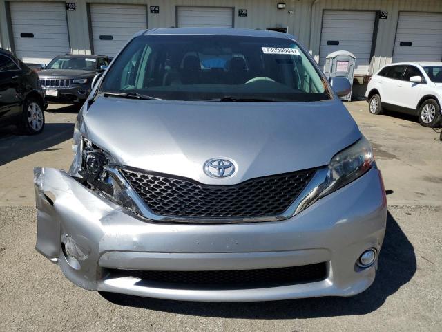 2011 TOYOTA SIENNA SPORT