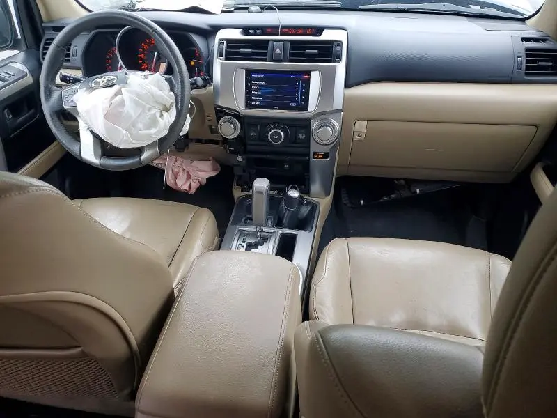 2010 TOYOTA 4RUNNER SR5  